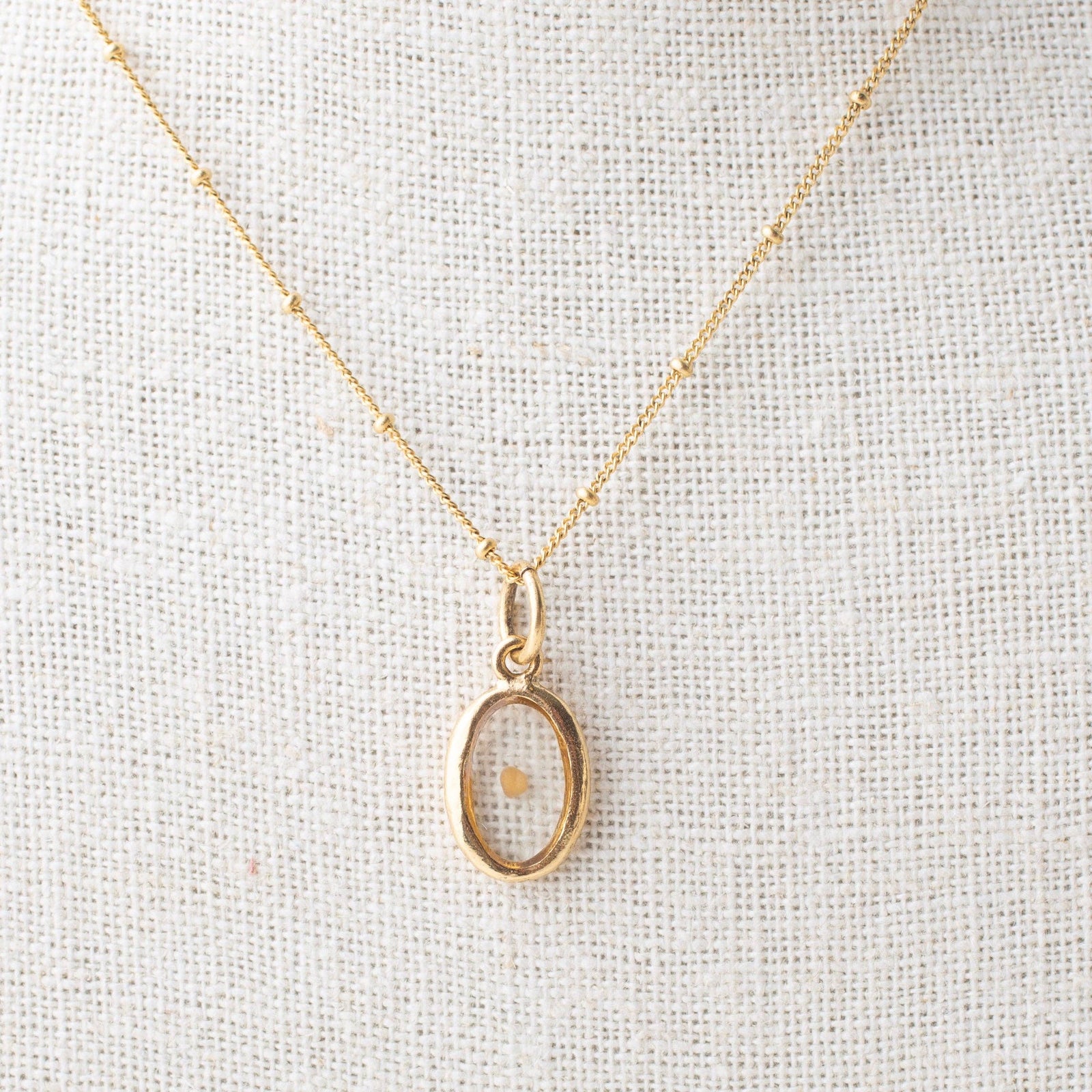 Mustard Seed Faith Oval Charm Pendant: Antique Gold
