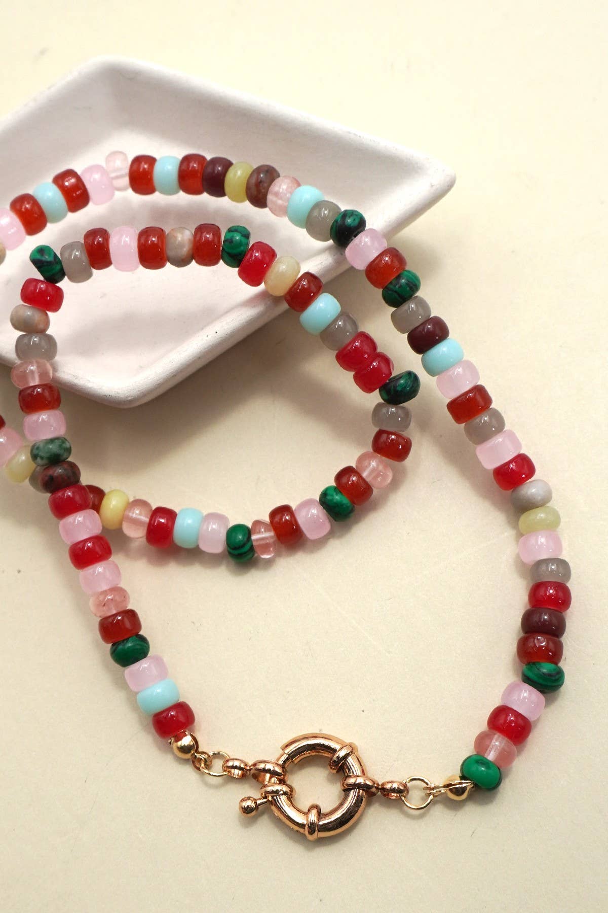 NATURAL STONE CHARM  SPRING CLASP BEADED NECKLACE | 40NK9467: B