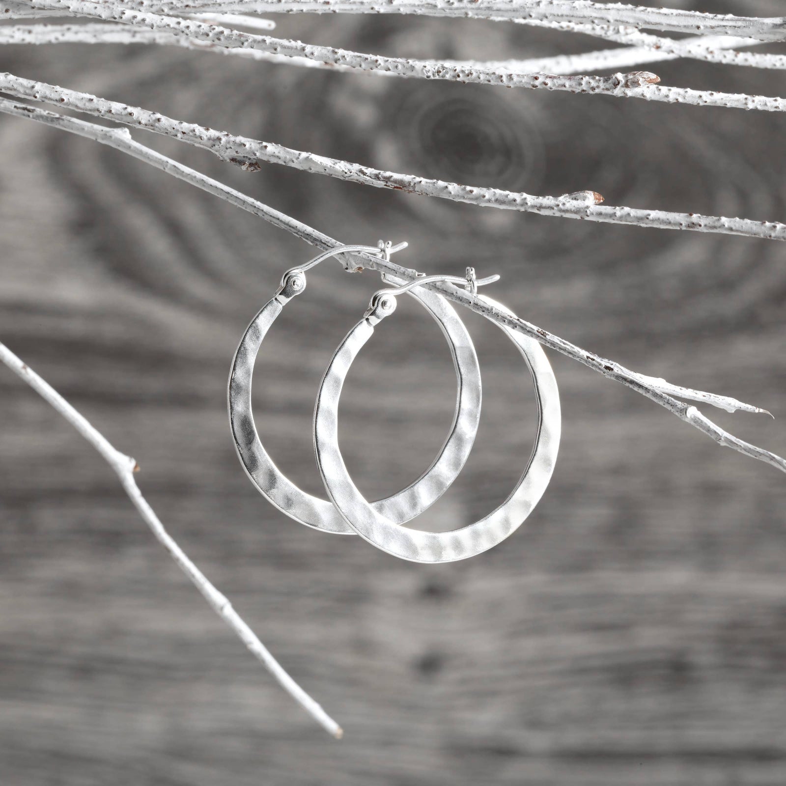 Silpada 'Full Circle' Sterling Silver Hoop Earring: Silver