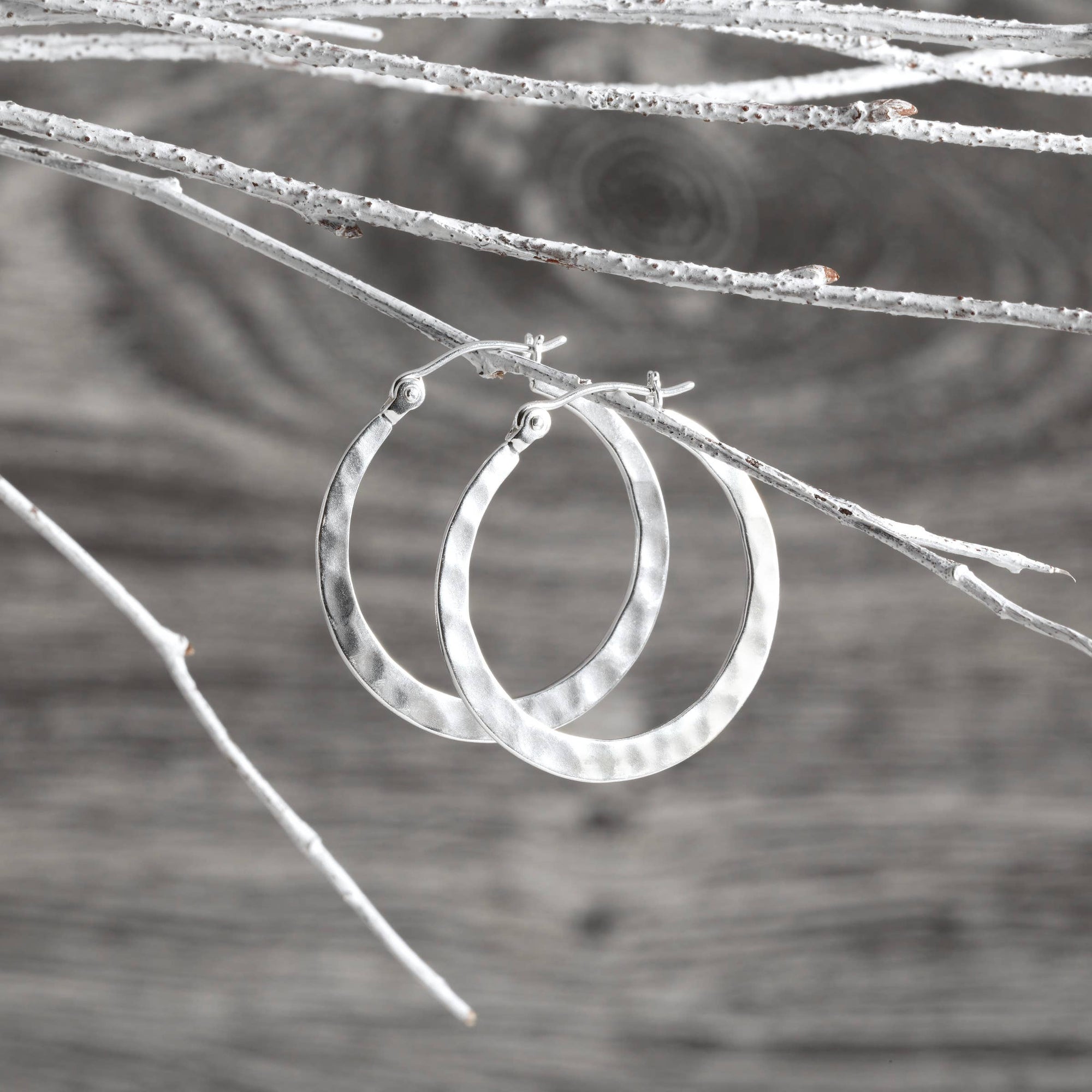 Silpada 'Full Circle' Sterling Silver Hoop Earring: Silver