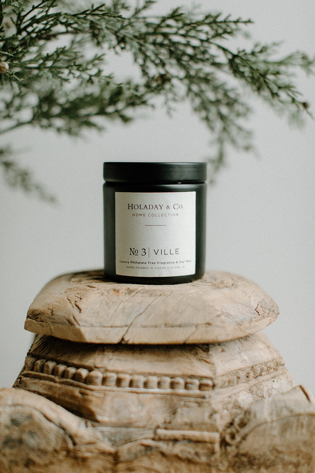 Holaday Home Collection 8oz Metal Candle