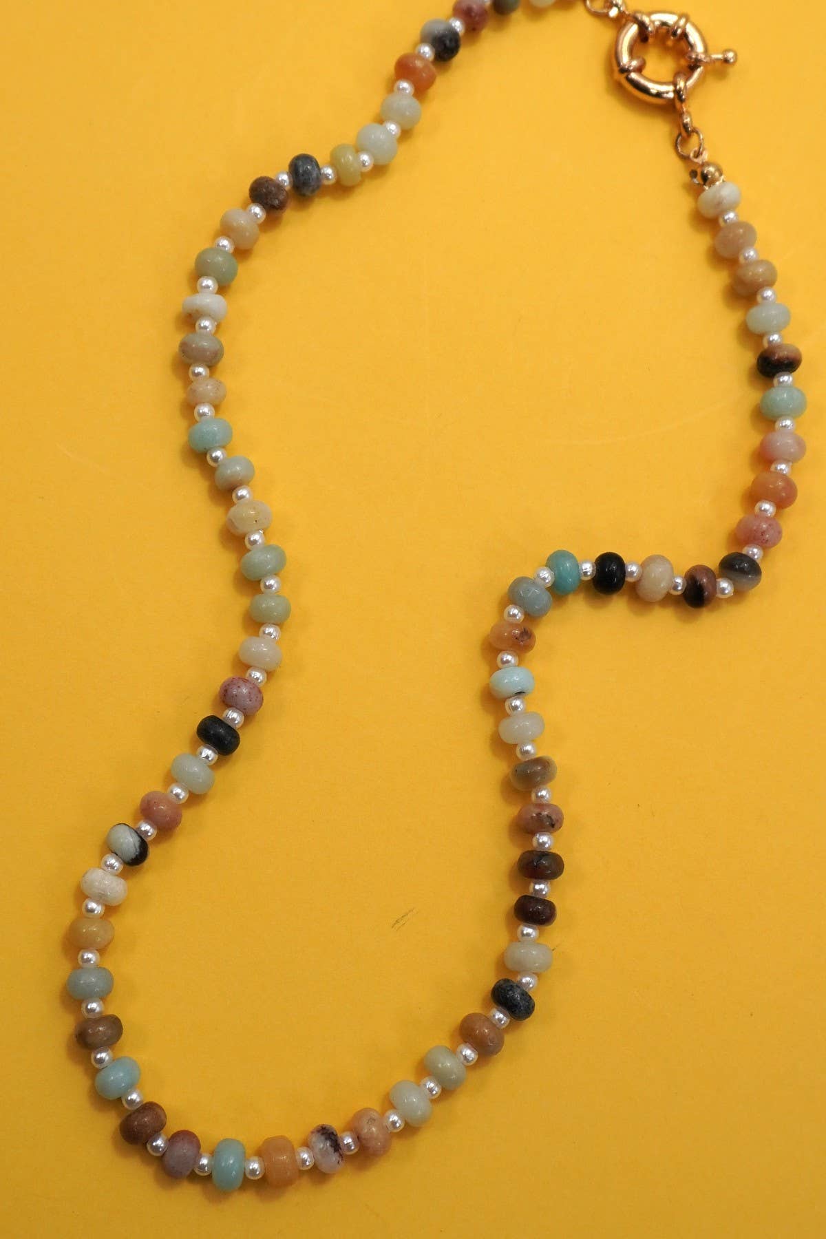 NATURAL STONE CHARM  SPRING CLASP BEADED NECKLACE | 40NK9467: B