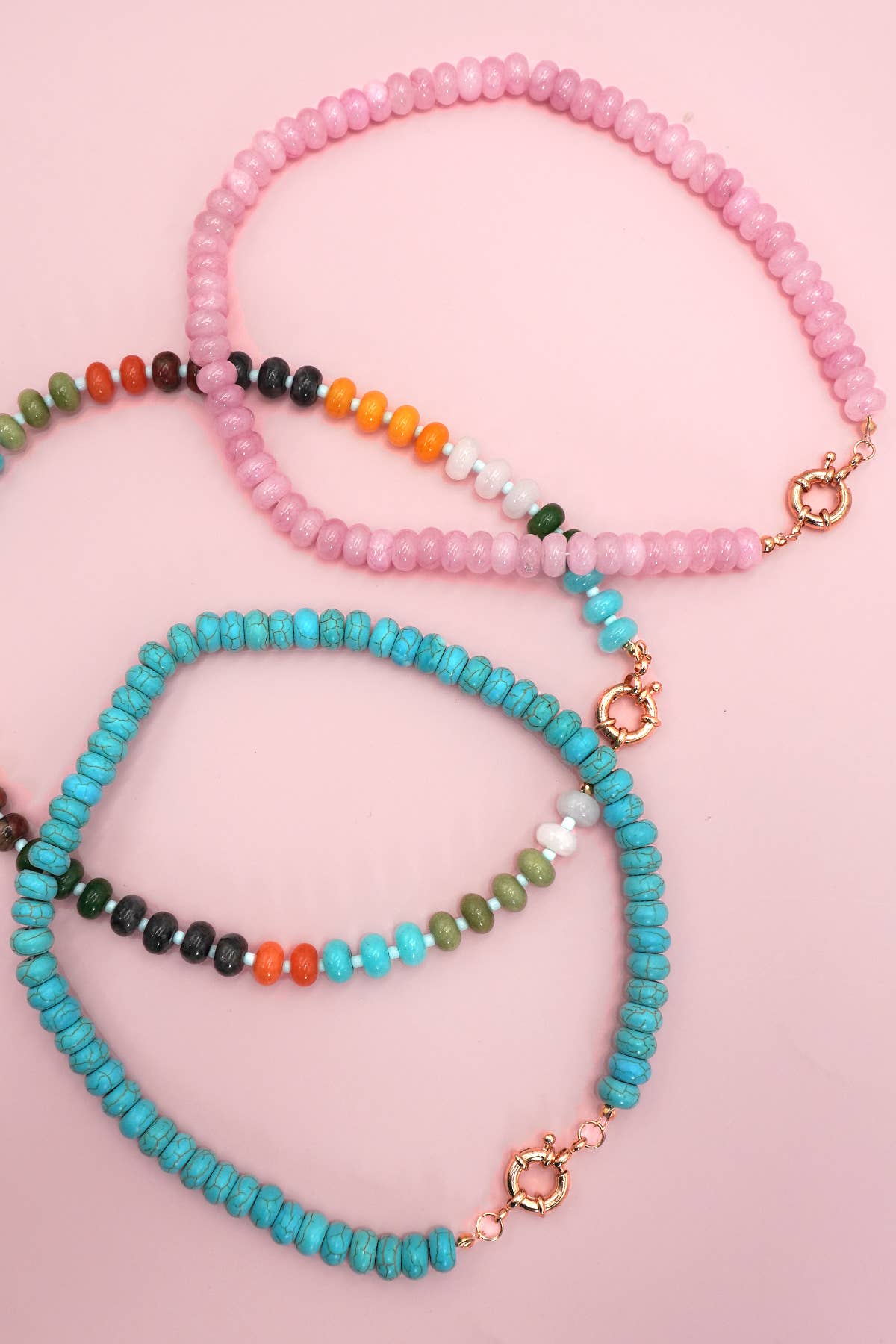 NATURAL STONE CHARM  SPRING CLASP BEADED NECKLACE | 40NK9461: MULTI