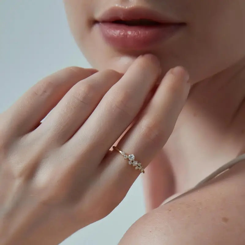 Moissanite Star Cluster Wedding Ring in 925 Sterling Silver: Gold / 7 US