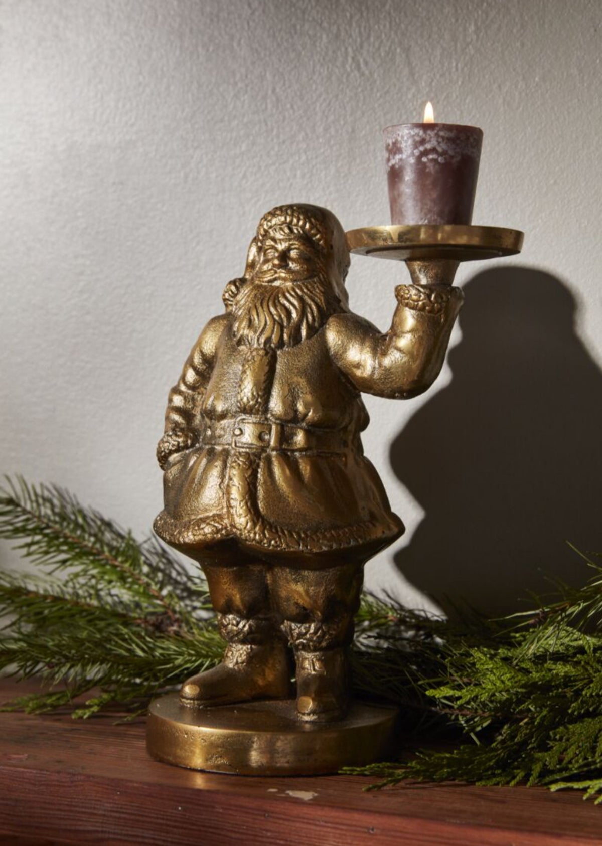 Saint Nick Figurine