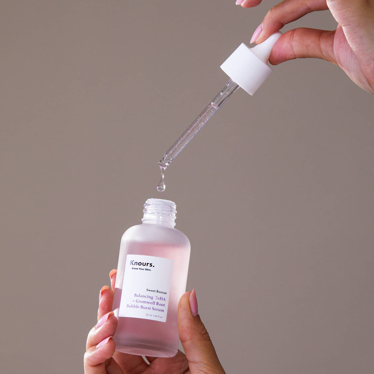 Knours. Sweet Rescue Bubble Burst Serum