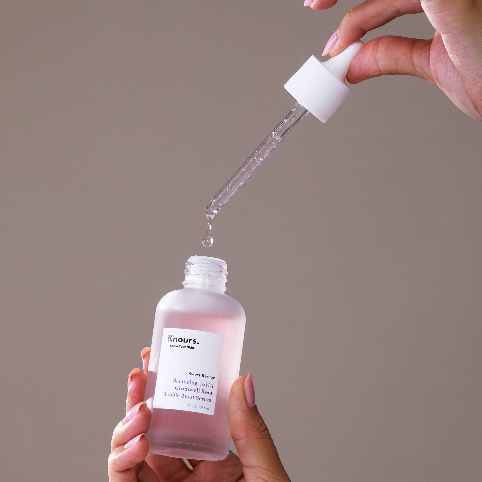 Knours. Sweet Rescue Bubble Burst Serum