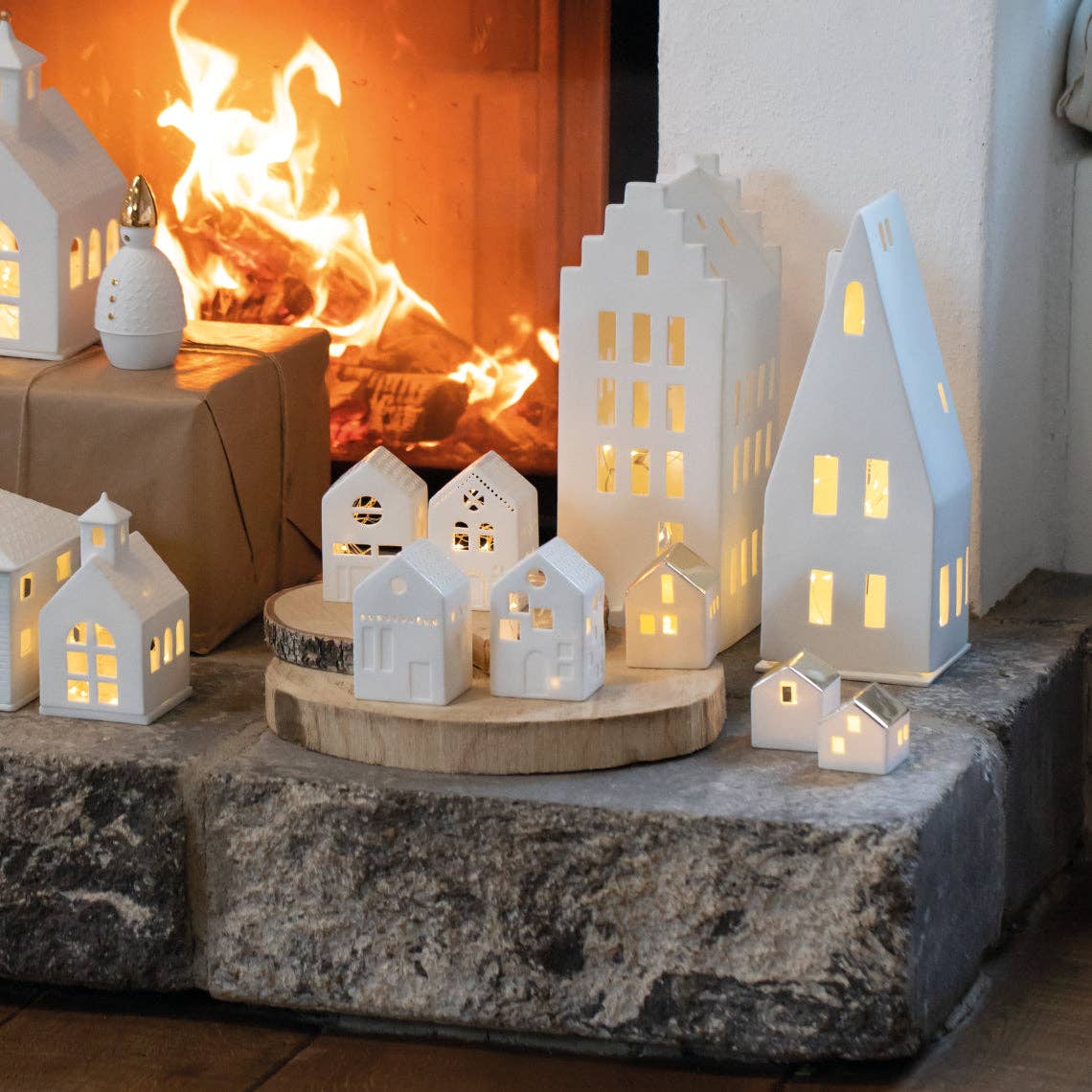 Village House - Stepped Gable Roof: Stepped Gable Roof 12.4&quot;