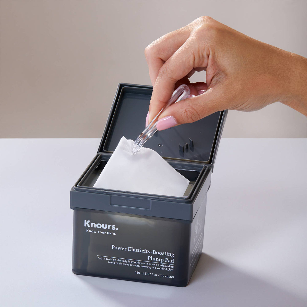 Knours. Power Elasticity-Boosting Plump Pad