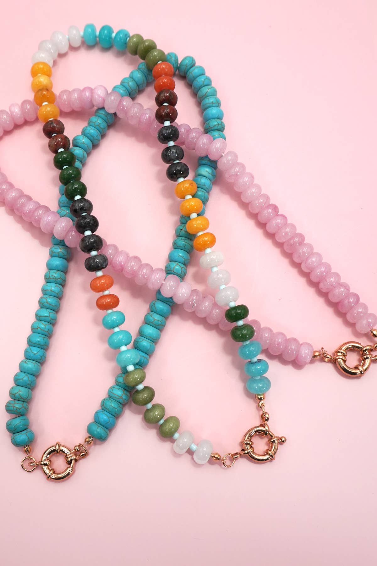 NATURAL STONE CHARM  SPRING CLASP BEADED NECKLACE | 40NK9461: MULTI