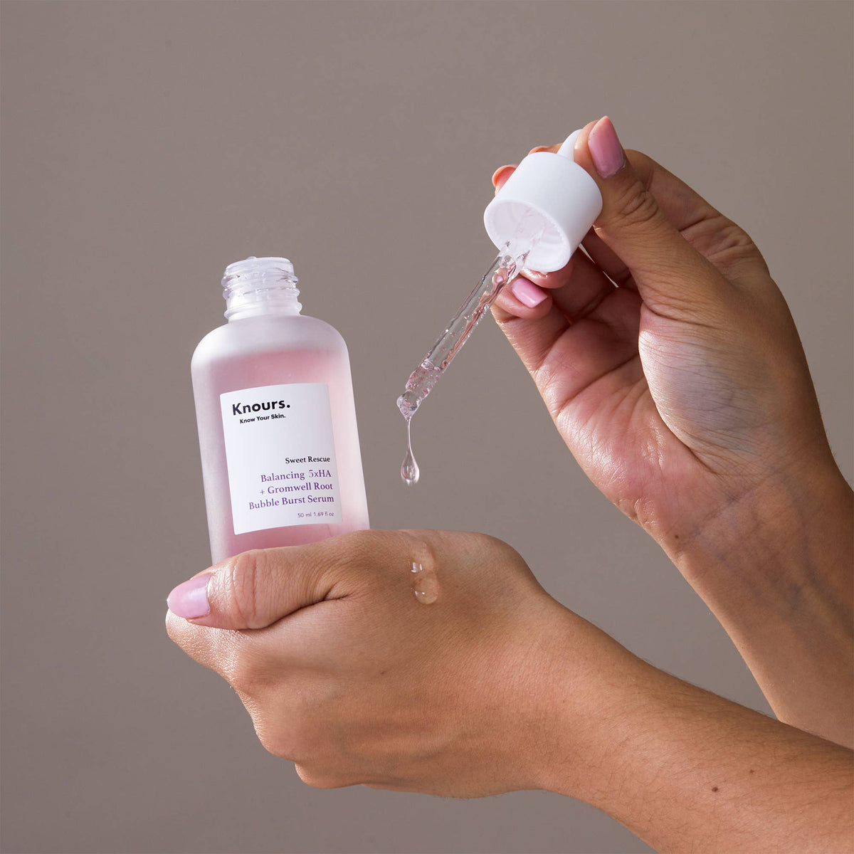 Knours. Sweet Rescue Bubble Burst Serum