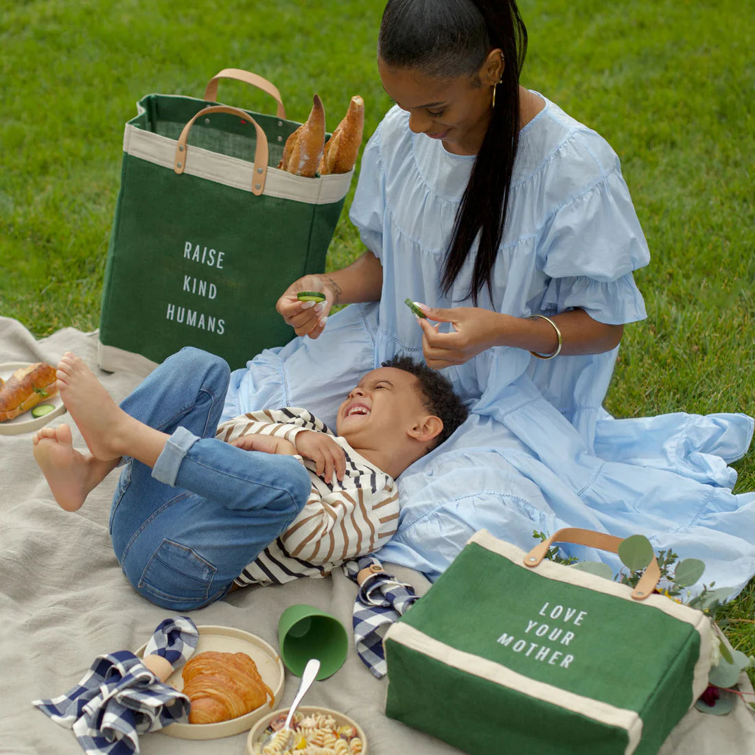 Apolis Market Bag in Field Green - Lake Coeur d'Alene